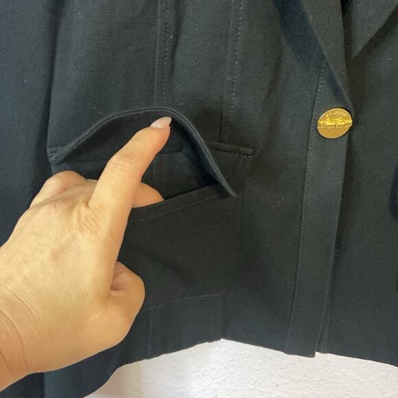 Vintage St John Sport Women Black Cotton Blend with Gold Button Blazer Size 4 - Picture 5 of 12